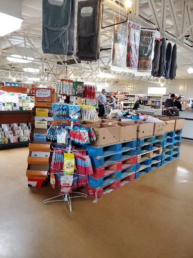 Grocery Store «Central Discount Grocery», reviews and photos, 2298 540th St, Kalona, IA 52247, USA