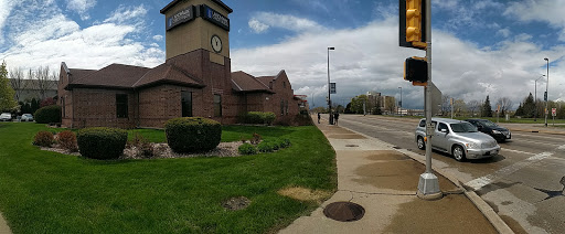 Landmark Credit Union, 4501 W National Ave, West Allis, WI 53227, Credit Union