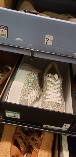 Shoe Store «DSW Designer Shoe Warehouse», reviews and photos, 8050 Mediterranean Drive, Estero, FL 33928, USA