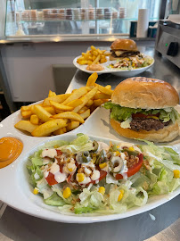 Plats et boissons du Restaurant de hamburgers Mister burger & Pizzas à Lezennes - n°1