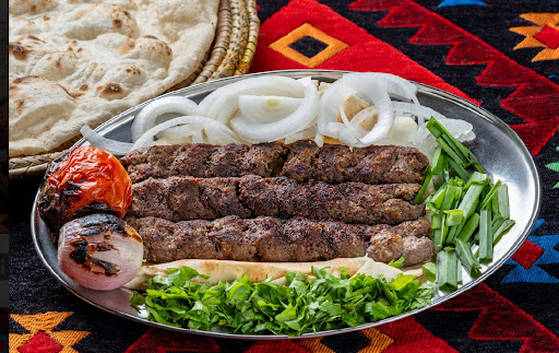 مطعم باجه وكباب عراقي 