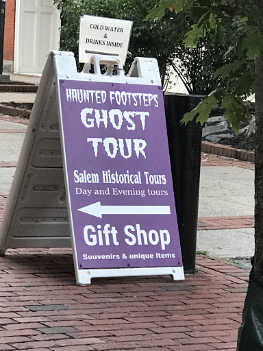 Tour Agency «Haunted Footsteps Ghost Tour», reviews and photos, 8 Central St, Salem, MA 01970, USA