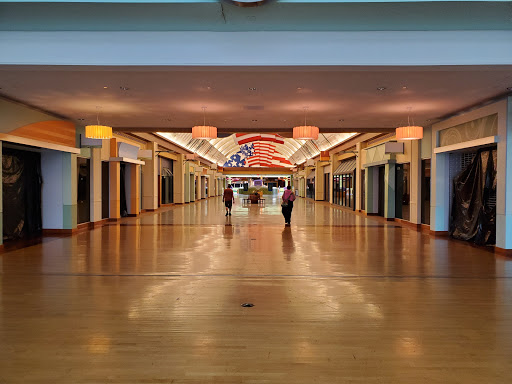 Shopping Mall «Cincinnati Mall», reviews and photos, 600 Cincinnati Mills Dr, Cincinnati, OH 45240, USA