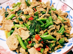 ครัวหมูหิว