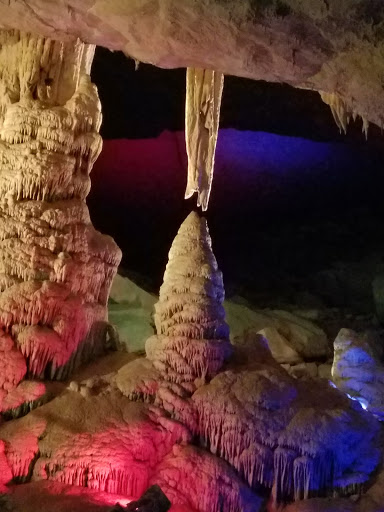 Cave «Bluegrass Underground», reviews and photos, 1437 Cumberland Caverns Rd, McMinnville, TN 37110, USA