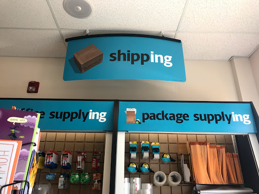 Shipping and Mailing Service «The UPS Store», reviews and photos, 2009 W Broadway Ave #400, Forest Lake, MN 55025, USA