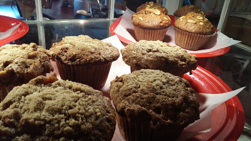 Restaurant «The Pineapple Tea Room & Coffee Shoppe», reviews and photos, 604 Colwyn St, Cumberland Gap, TN 37724, USA