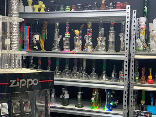 Tobacco Shop «Amsterdam Smoke Shop», reviews and photos, 510 W Court St, Seguin, TX 78155, USA