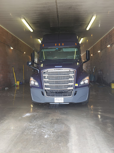 Truck Wash «Carefree Truck Wash», reviews and photos, 5900 S Opportunity Ave, Leavenworth, IN 47137, USA