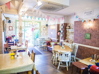 Honeybee House Tearooms