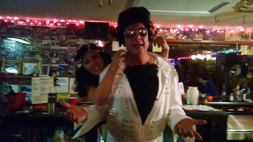 Lounge «Troubadour Restaurant & Lounge», reviews and photos, 25 Troubadour Ln, Berkeley Springs, WV 25411, USA