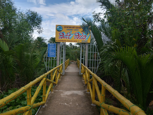Trạm dừng chân Hồng Vân