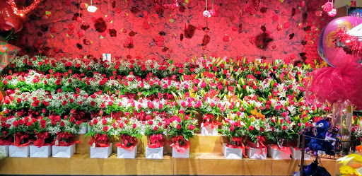 Grocery Store «Safeway», reviews and photos, 205 N 5th Ave, Yakima, WA 98902, USA