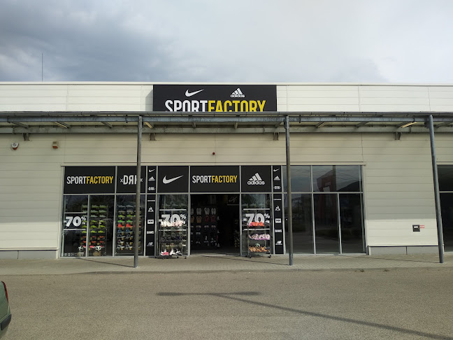 Értékelések erről a helyről: Sportfactory Dunaharaszti, Dunaharaszti - Ruhabolt