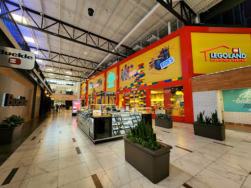 Shopping Mall «Easton Town Center», reviews and photos, 160 Easton Town Center, Columbus, OH 43219, USA