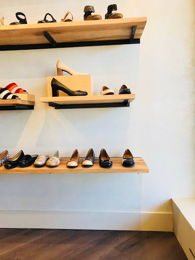 Shoe Store «Benjamin Lovell Shoes», reviews and photos, 525 Glen Eagle Square, Glen Mills, PA 19342, USA