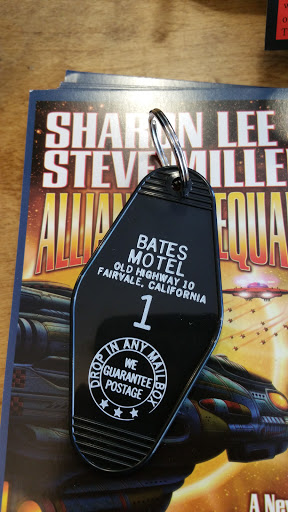 Book Store «Borderlands Books», reviews and photos, 866 Valencia St, San Francisco, CA 94110, USA