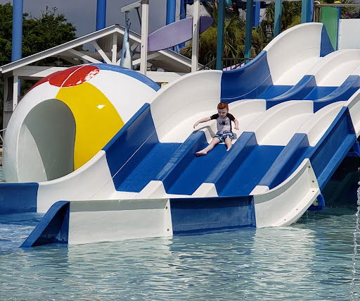Water Park «Summer Waves Waterpark», reviews and photos, 210 S Riverview Dr, Jekyll Island, GA 31527, USA