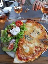 Pizza du Restaurant italien Bella Napoli à Saint-Clair-du-Rhône - n°11
