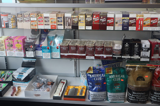 Tobacco Shop «Tobacco Vape & Hookah Land», reviews and photos, 6440 Richmond Hwy, Alexandria, VA 22306, USA