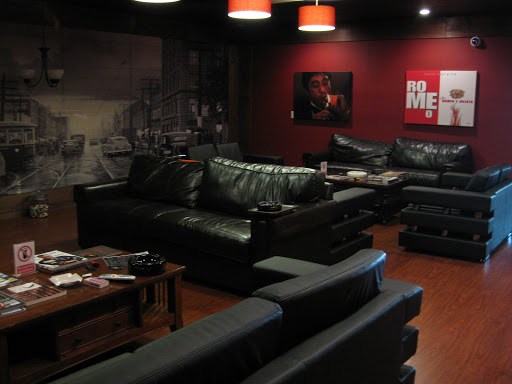 Tobacco Shop «Wallingford Tobacco», reviews and photos, 898 N Colony Rd, Wallingford, CT 06492, USA