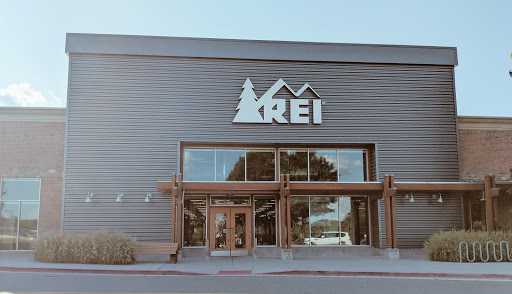 Camping Store «REI», reviews and photos, 7531 North Point Pkwy, Alpharetta, GA 30022, USA