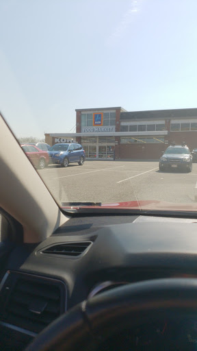 Supermarket «ALDI», reviews and photos, 903 Riverdale St, West Springfield, MA 01089, USA