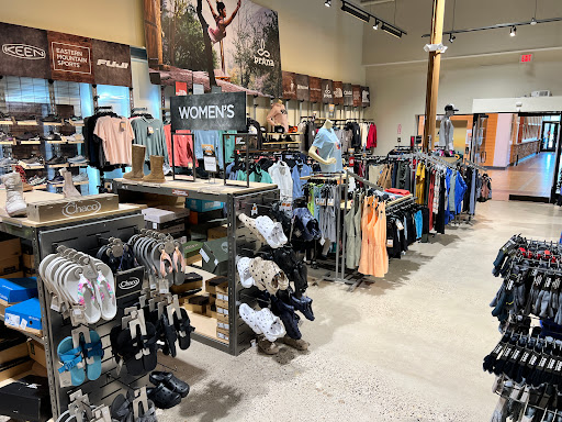 Outdoor Sports Store «Eastern Mountain Sports», reviews and photos, US-1, Princeton, NJ 08540, USA