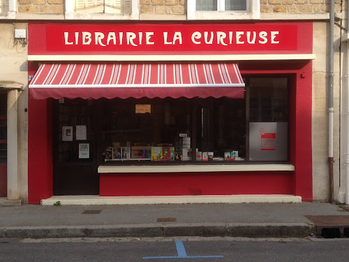Librairie La Curieuse Vimoutiers à Vimoutiers