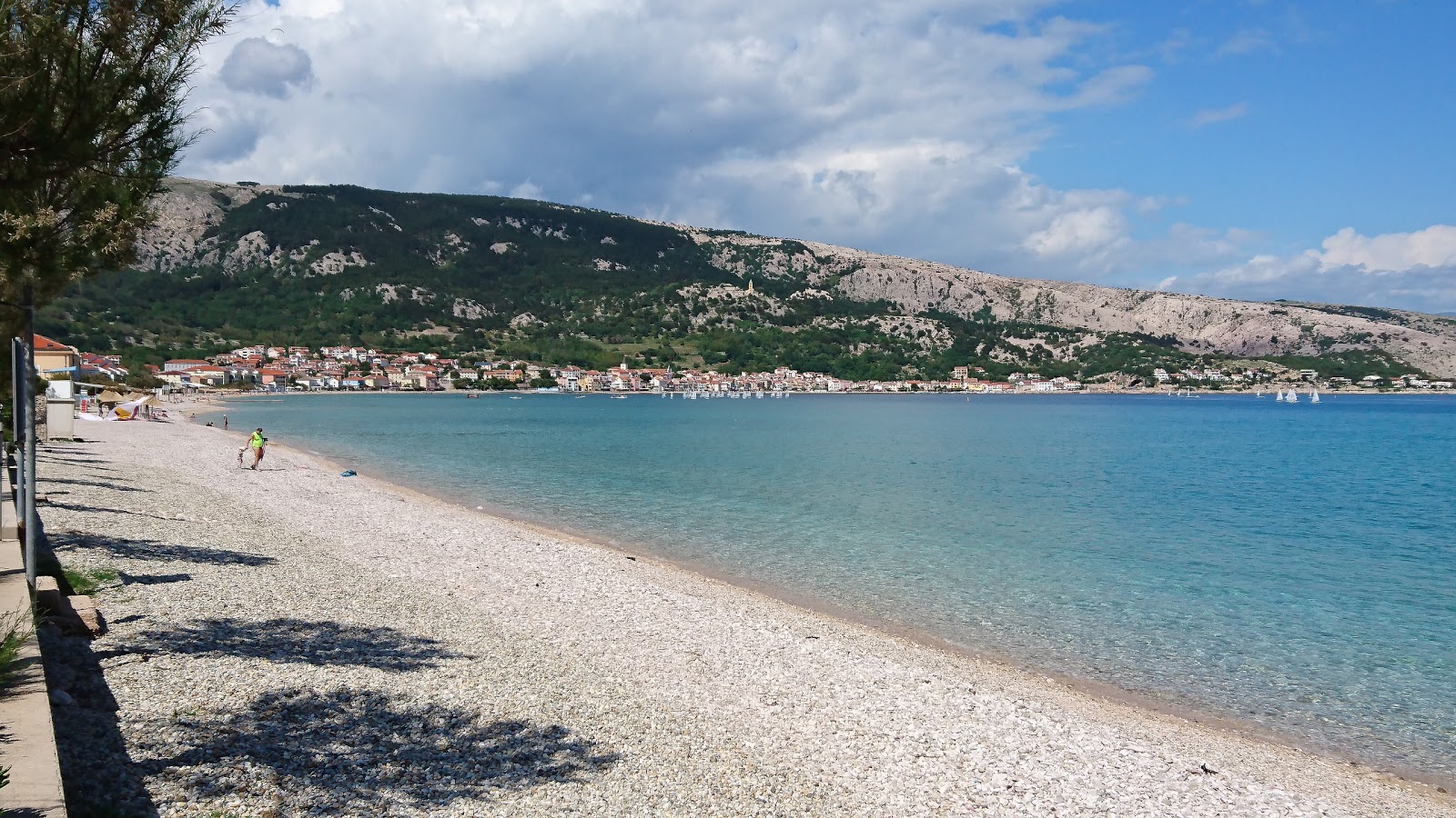 Photo de Plage de Vela avec baie spacieuse