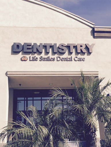 Life Smiles Dental Care in Chula Vista