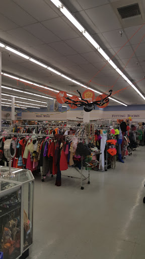 Donations Center «Goodwill», reviews and photos, 966 SE Oak St, Hillsboro, OR 97123, USA