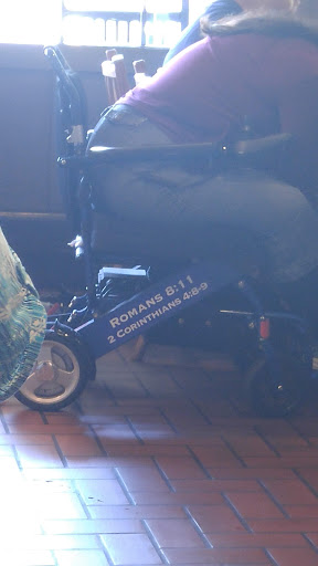 American Restaurant «Cracker Barrel Old Country Store», reviews and photos, 34 Tunnel Rd, Asheville, NC 28805, USA