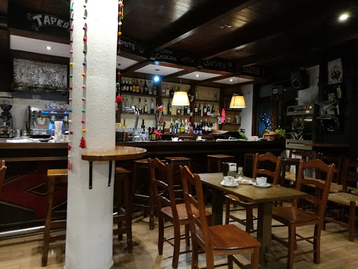 Información y opiniones sobre Bar de la plaça de Tahull