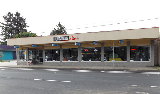 Furniture Plus, 10246 NE Halsey St, Portland, OR 97220, USA, 