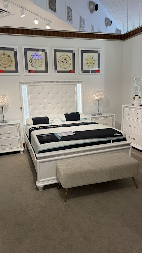Furniture Store «Rooms To Go & Rooms To Go Kids Furniture Store - Dadeland (Miami)», reviews and photos, 7360 N Kendall Dr, Miami, FL 33156, USA