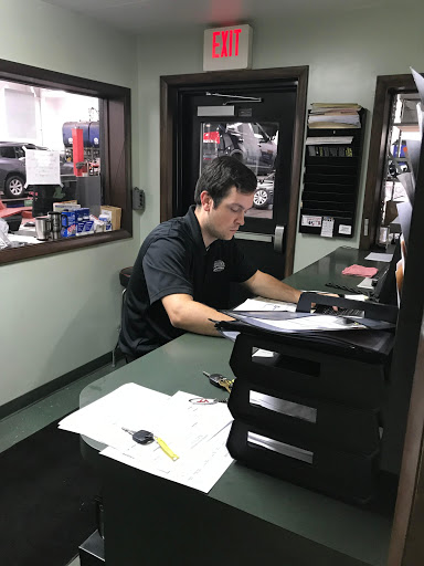 Auto Repair Shop «Opeka Auto Repair», reviews and photos, 440 Valley Brook Rd, McMurray, PA 15317, USA