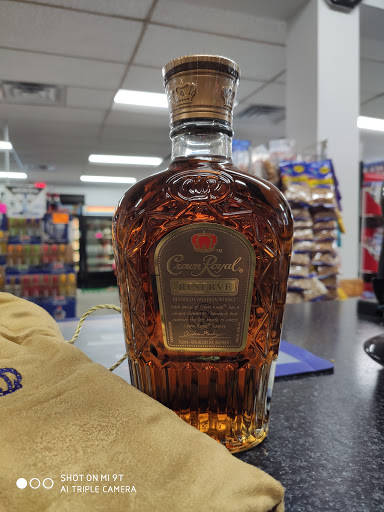 Liquor Store «Starting Gate Liquors/Finish Line Packaged Liquors», reviews and photos, 3470 Fort Meade Rd, Laurel, MD 20724, USA