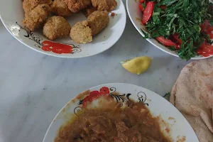 مطعم الحاج طه الخيوطى image