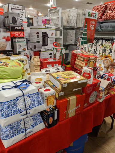 Department Store «HomeGoods», reviews and photos, 67 Newtown Rd, Danbury, CT 06810, USA