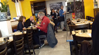 Atmosphère du Restaurant vietnamien Hoi An Caphe à Paris - n°9