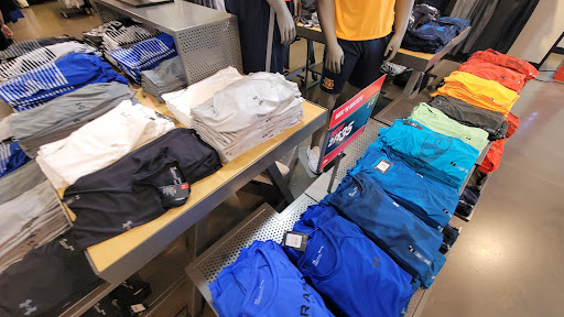 Outlet Mall «Nebraska Crossing Outlets», reviews and photos, 21209 Nebraska Crossing Dr, Gretna, NE 68028, USA