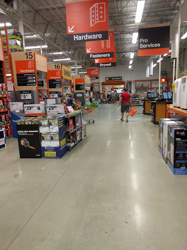 Home Improvement Store «The Home Depot», reviews and photos, 493 N Milwaukee Ave, Vernon Hills, IL 60061, USA