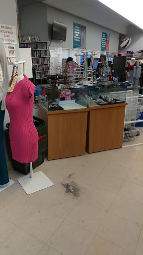 Thrift Store «Summit Thrift & Treasure», reviews and photos, 340 Fiedler Ave, Dillon, CO 80435, USA