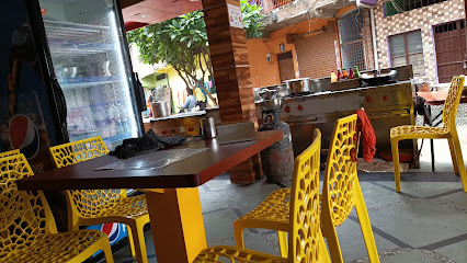 Gupta Fast Food & Restaurant - 7C79+6HG, Naveen Nagar, Bhopal, Madhya Pradesh 462008, India