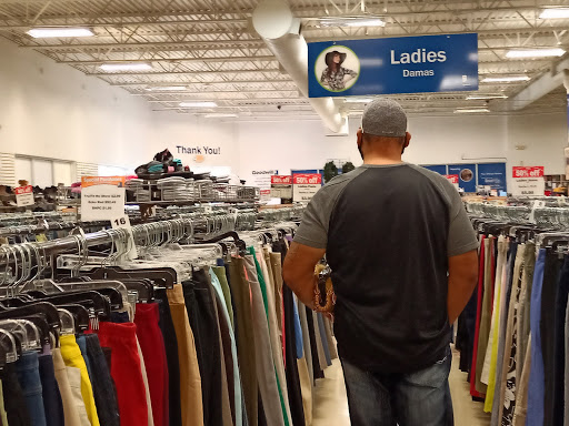 Thrift Store «Goodwill Retail & Donation Center», reviews and photos, 13500 Plantation Rd, Fort Myers, FL 33966, USA