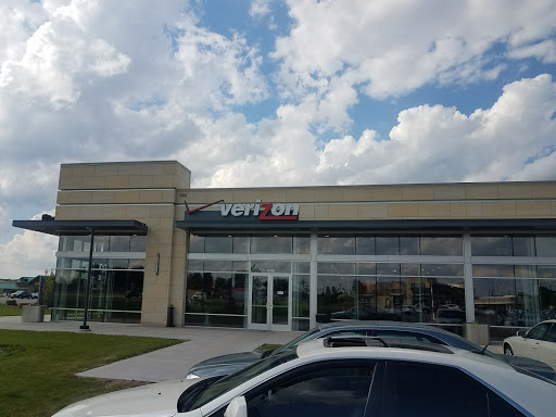 Cell Phone Store «Verizon», reviews and photos, 245 Radio Dr b, Woodbury, MN 55125, USA