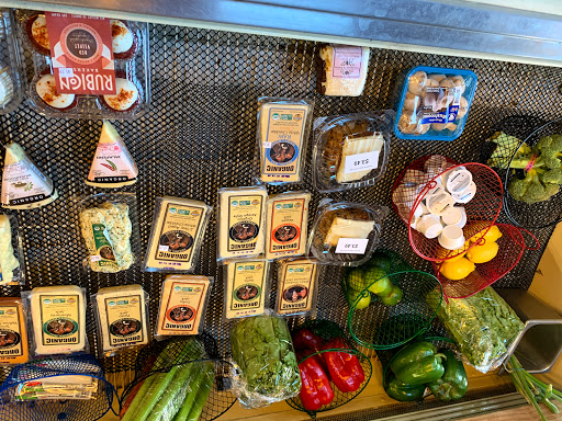 Grocery Store «Fort Ross Store», reviews and photos, 20705 CA-1, Jenner, CA 95450, USA