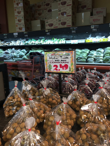 Asian Grocery Store «Hoa Binh Garden Grove Supermarket», reviews and photos, 13922 Brookhurst St, Garden Grove, CA 92843, USA