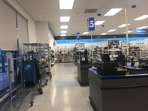 Clothing Store «Ross Dress for Less», reviews and photos, 194 Donahue St, Sausalito, CA 94965, USA